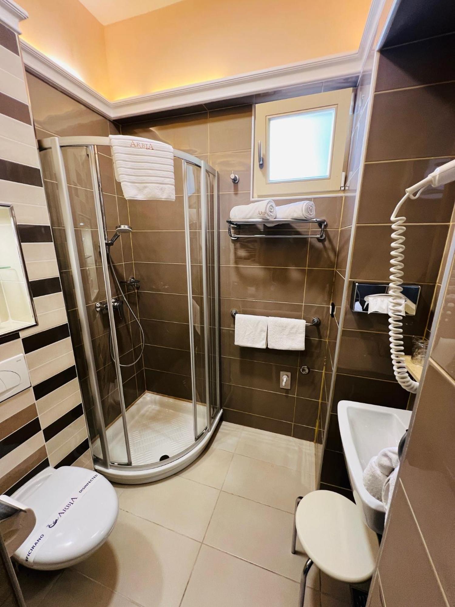Villas Arbia - Magdalena By The Beach Banjol Екстериор снимка